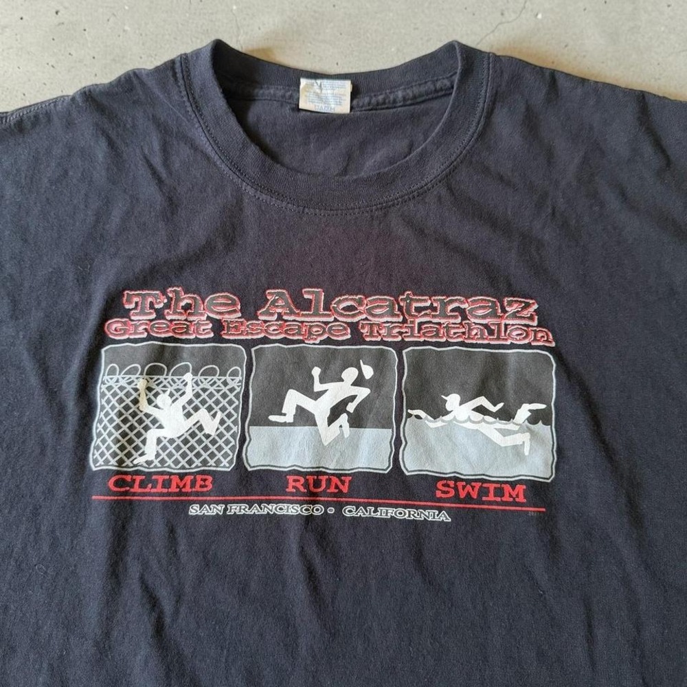 Vintage Alcatraz Great Escape Triathlon T-Shirt Mens XL Black Y2K Grunge Skater